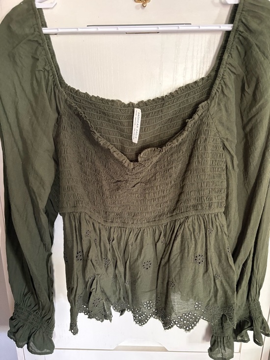 American Eagle Outfitters Tops - EUC XXL AE Smocked Olive Green Long-Sleeve Peplum Top eyelet